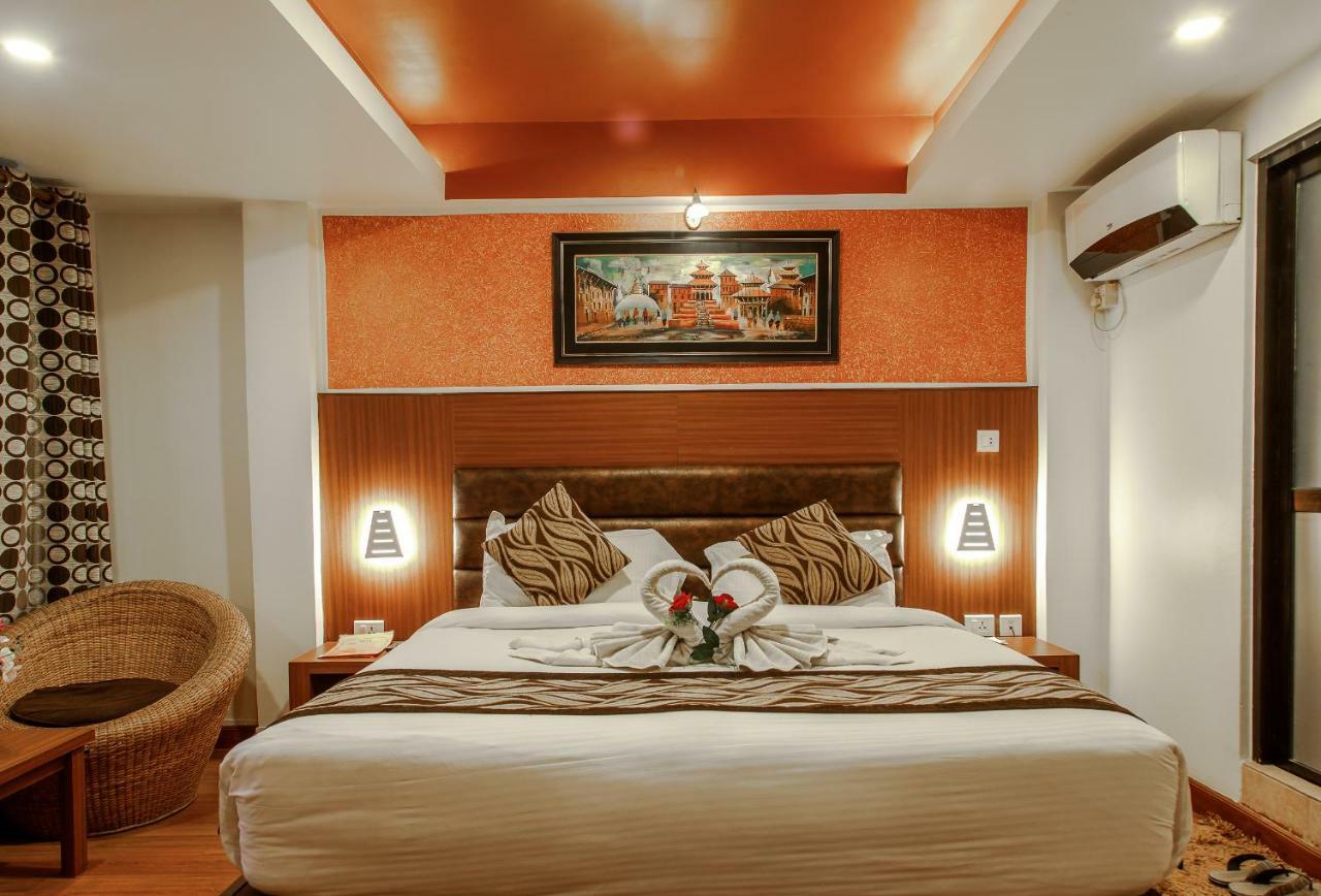 Hotel Shreesu Катманду Екстер'єр фото