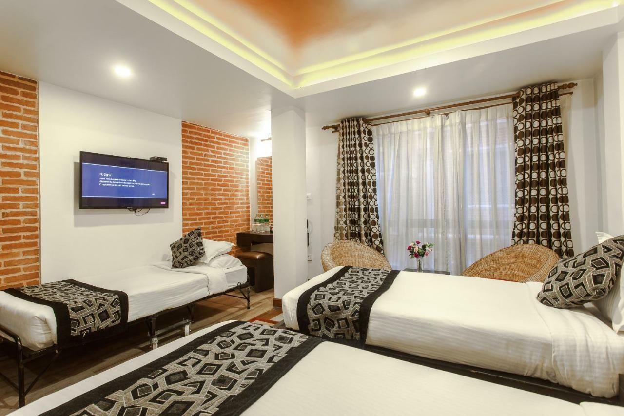 Hotel Shreesu Катманду Екстер'єр фото