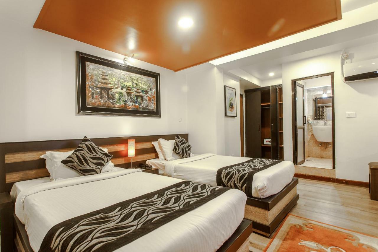 Hotel Shreesu Катманду Екстер'єр фото