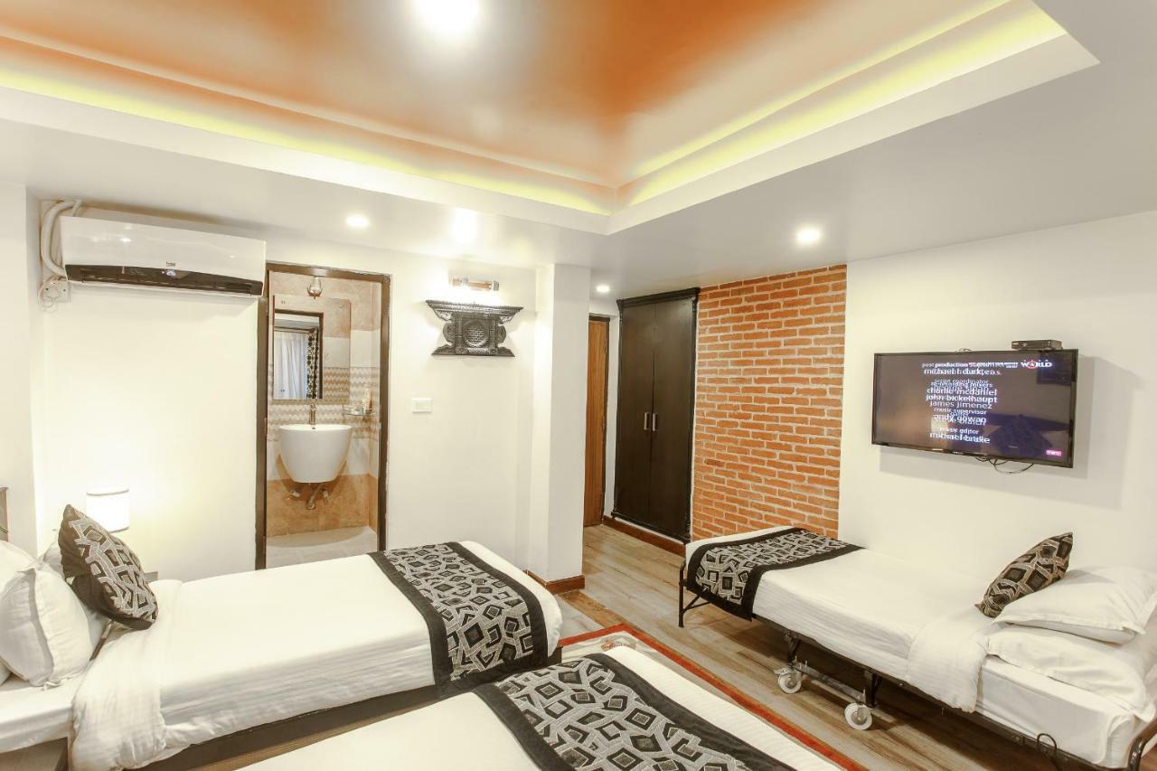 Hotel Shreesu Катманду Екстер'єр фото