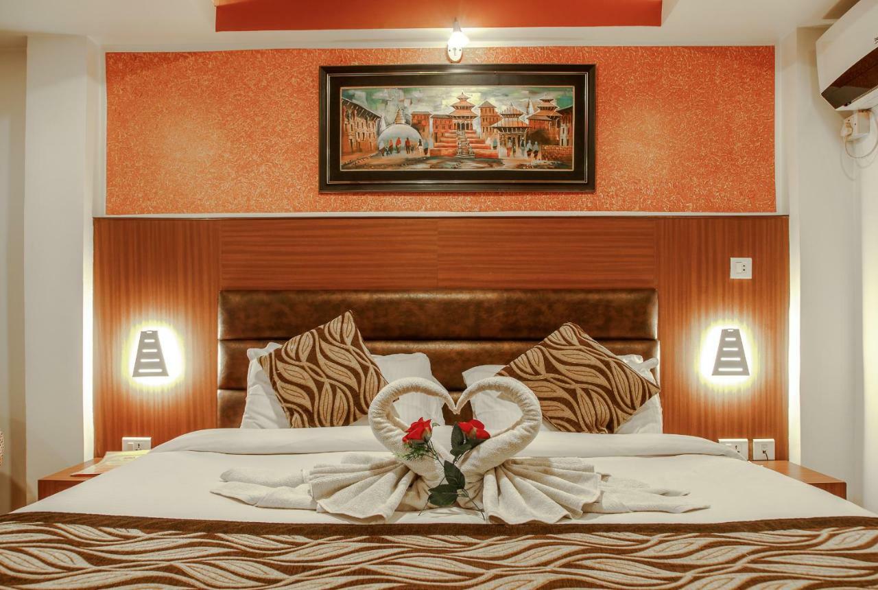 Hotel Shreesu Катманду Екстер'єр фото